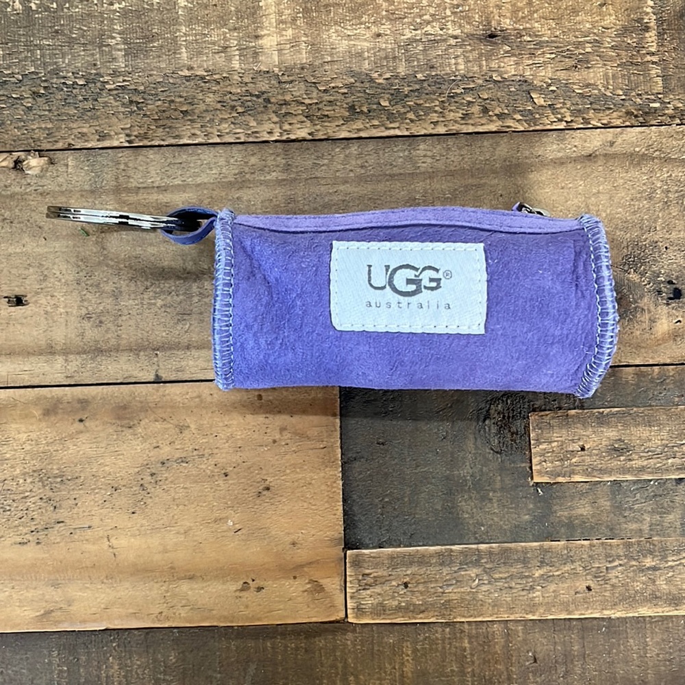 Ugg wallet